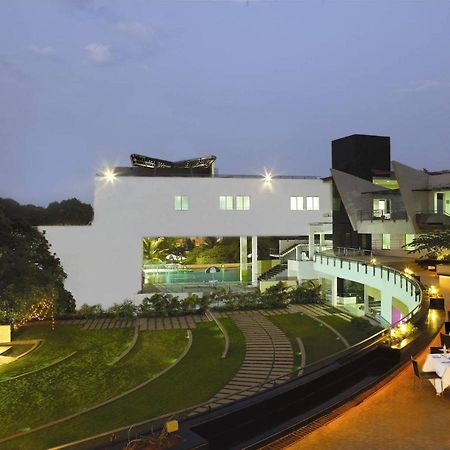 The Woodrose Hotel Bangalore Ngoại thất bức ảnh