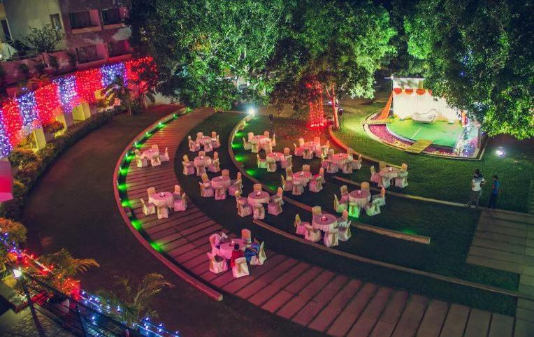 The Woodrose Hotel Bangalore Ngoại thất bức ảnh